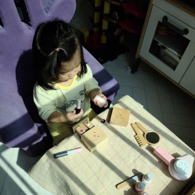 ISO9001 어린이 휴대용 몬테소리 나무 화장품 장난감 세트